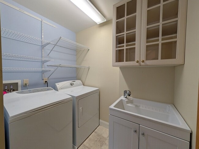 Building Photo - 119 Mill Rd