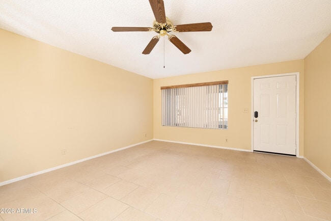 Building Photo - 4021 E Carol Cir