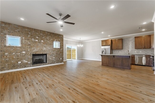 Building Photo - 2908 SW Grandshire Ave