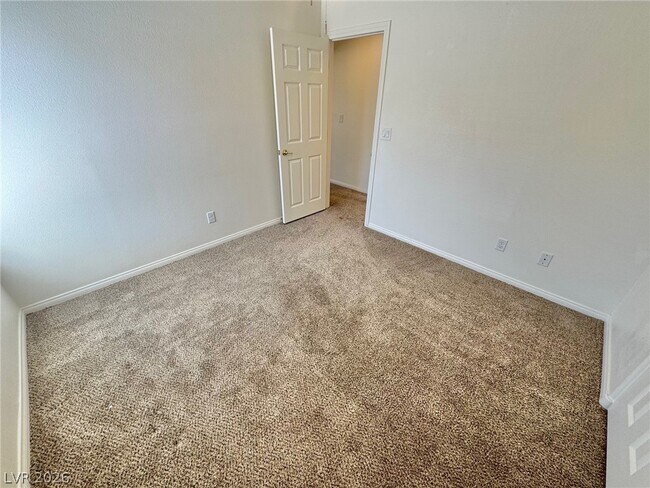 Building Photo - 584 Playa Linda Pl