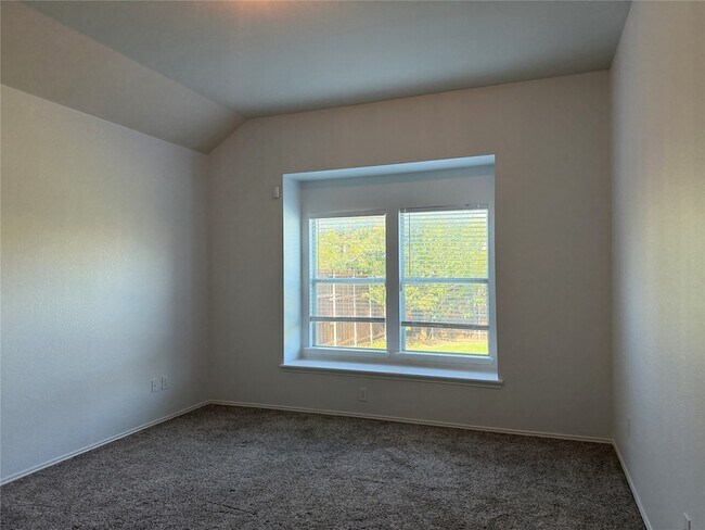 Building Photo - 8373 Brightside Ln