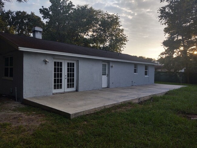 Building Photo - Don't forget to bring your canoe