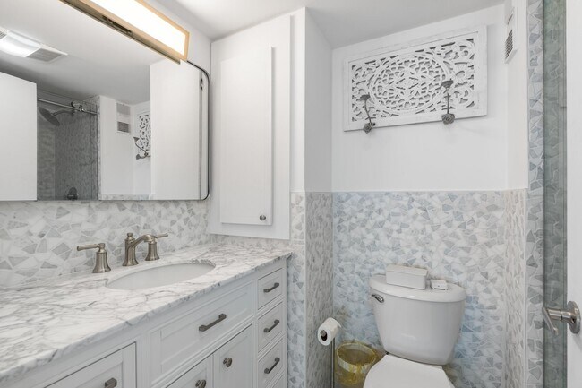 Building Photo - 4505 S Ocean Blvd