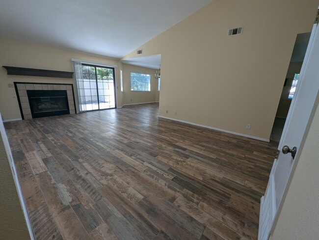 Building Photo - 274 Tempus Cir
