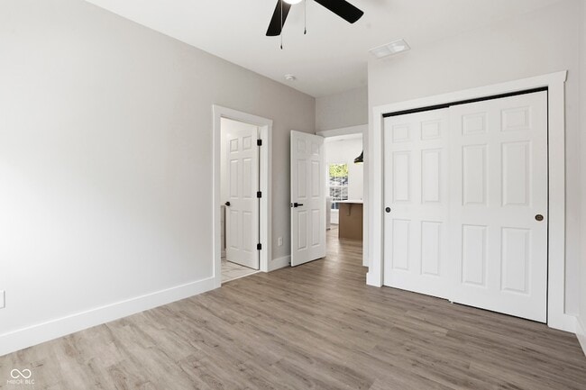 Building Photo - 4623 Rookwood Ave