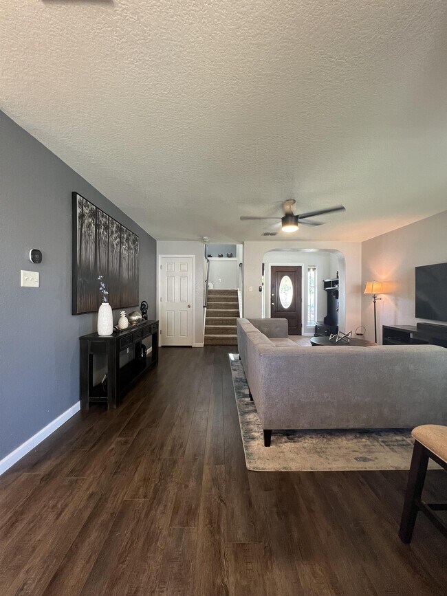 Building Photo - 646 Lynx Mountain