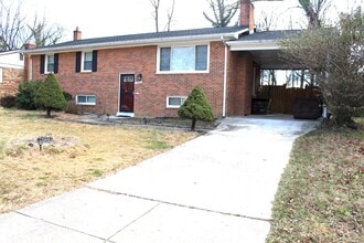 Building Photo - 5707 Alan Dr