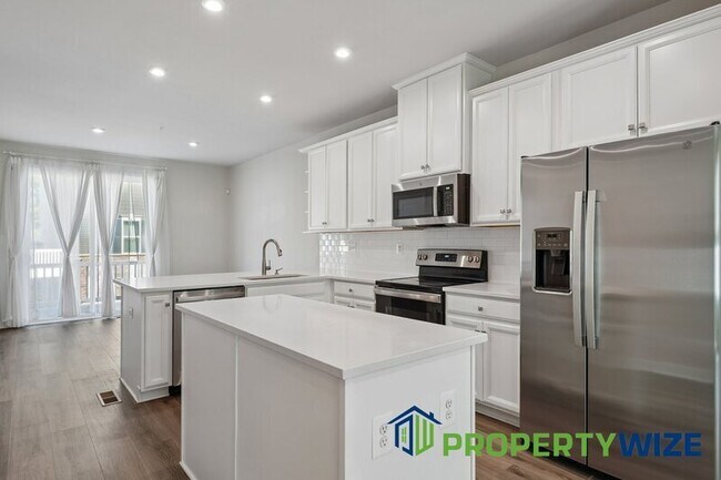 Building Photo - 7124 Emaly Jane Ln