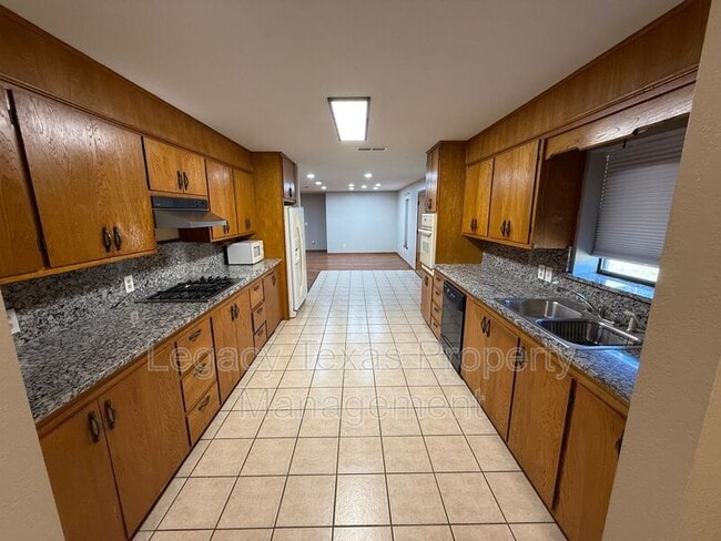 Building Photo - 32897 FM 2481