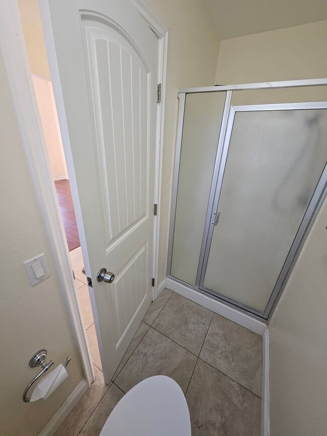 Building Photo - Single story home in Riverside Airport Nei...