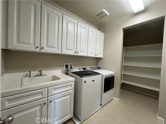 Building Photo - 2884 Bella Ct