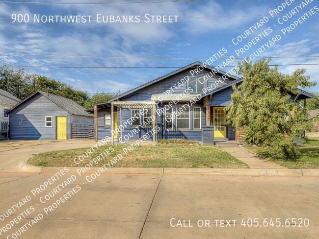 Primary Photo - 900 NW Eubanks St