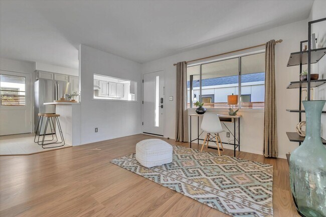 Building Photo - 103-109 Darlington