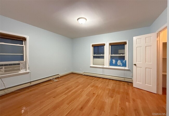 Building Photo - 80-30 160th St