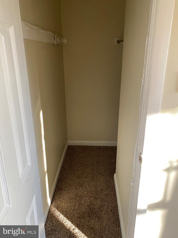 Building Photo - 757 Burmont Rd