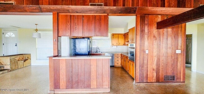 Building Photo - 1181 Sunny Point Dr