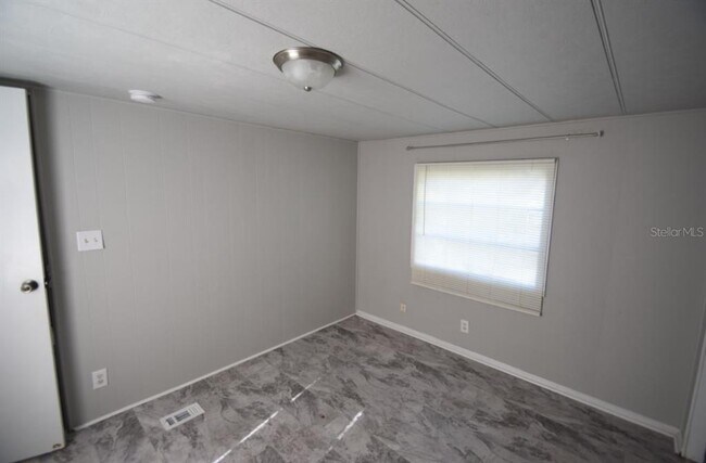 Building Photo - 3310 Peachtree Hill Rd