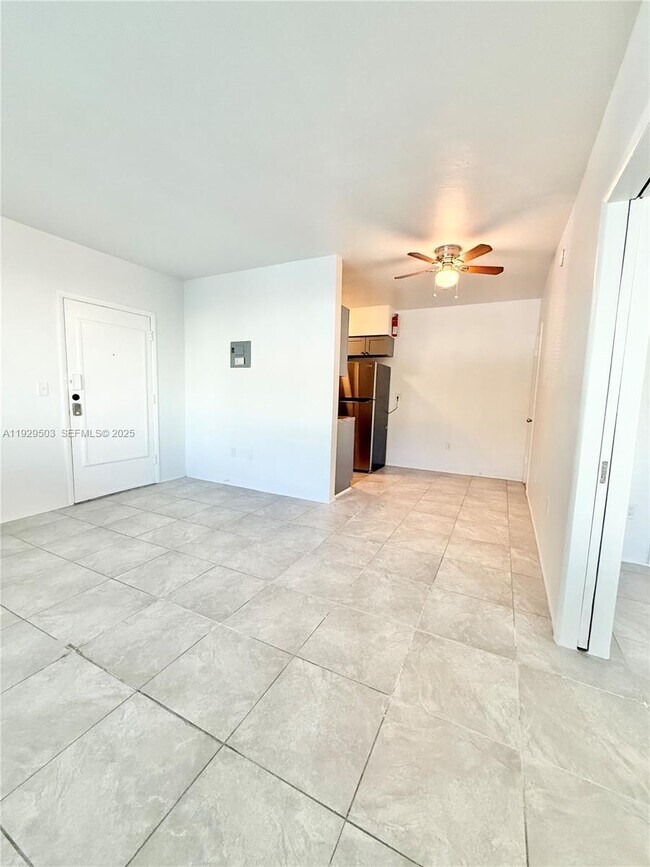 Building Photo - 212 Phoenetia Ave