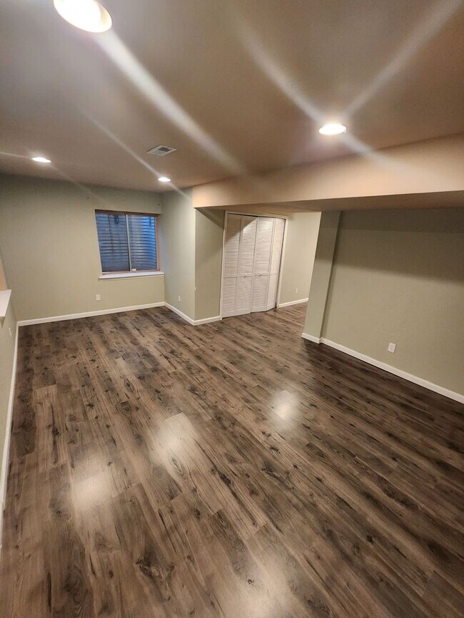 Building Photo - Wonderful Home