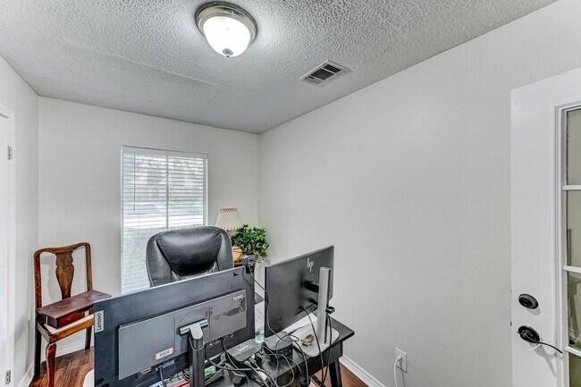 Building Photo - 16310 Acapulco Dr