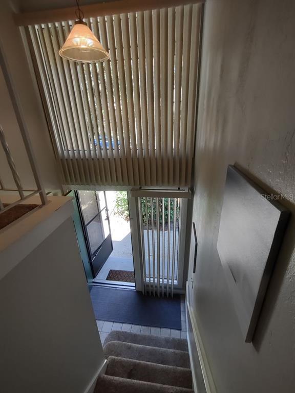 Building Photo - 16 Pinehurst Pl