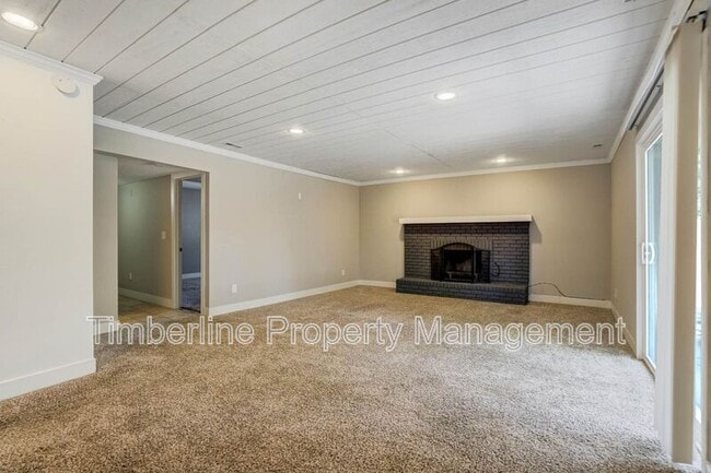 Building Photo - 6446 Pulpit Rock Dr