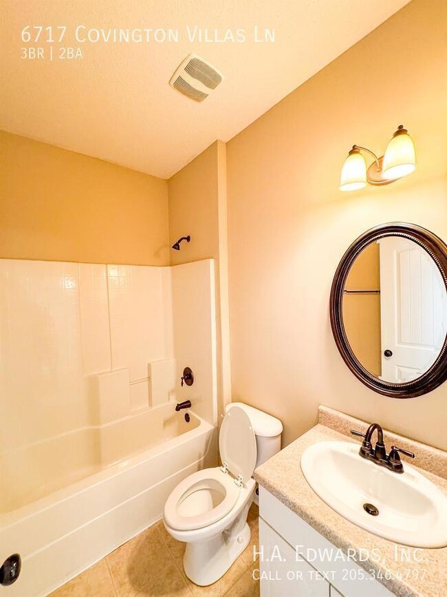 Building Photo - 6717 Covington Villas Ln