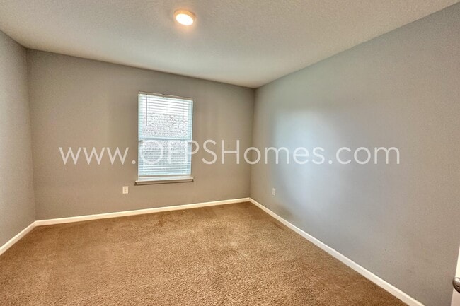 Building Photo - 812 Moorhen Wy