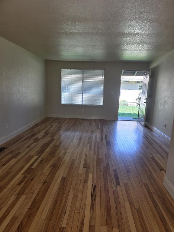 Building Photo - 300 Shafer Ln