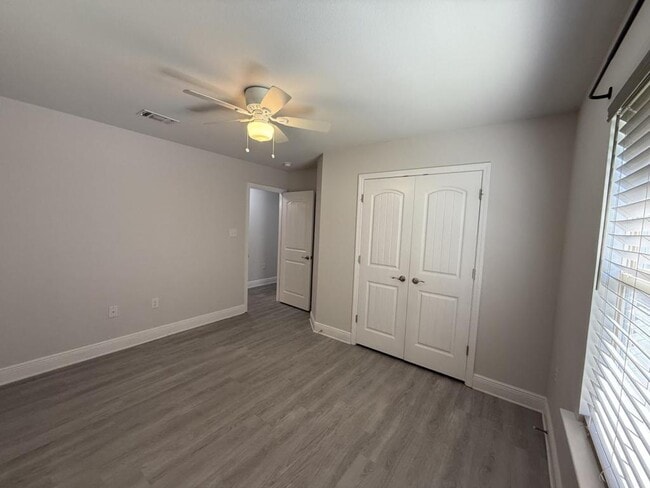 Building Photo - 14494 Canal Lp