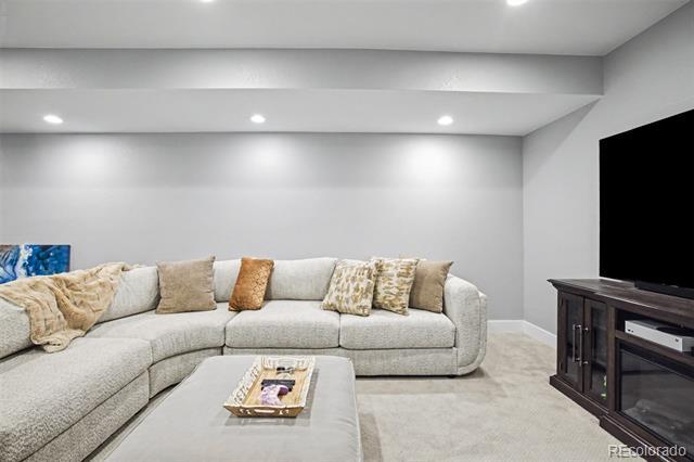 Building Photo - 9761 Taylor River Cir