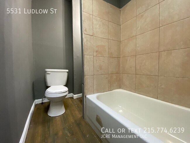 Building Photo - 5531 Ludlow St