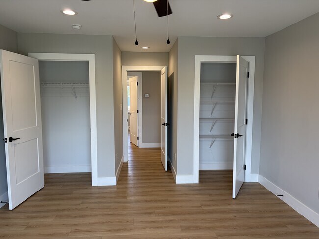 Building Photo - 77 Shelor Dr