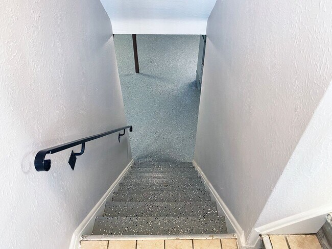 Building Photo - Completely Renovated 3 Bed - 1 Bath Bungalow for Rent in Garfield Heights!