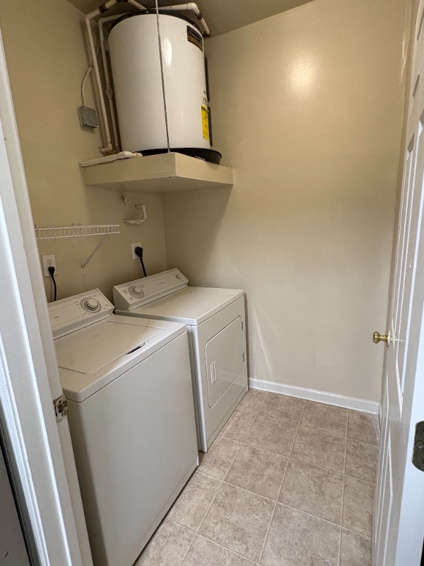 Building Photo - 1005 Weybridge Ct