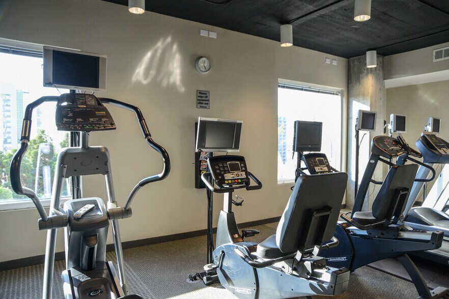 Exclusive Resident Gym - Various Cardio Machines (say goodbye to gym membership fees) - 860 Peachtree St NE