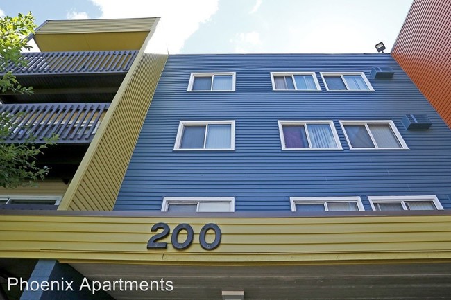 Building Photo - 215 S Kipling St