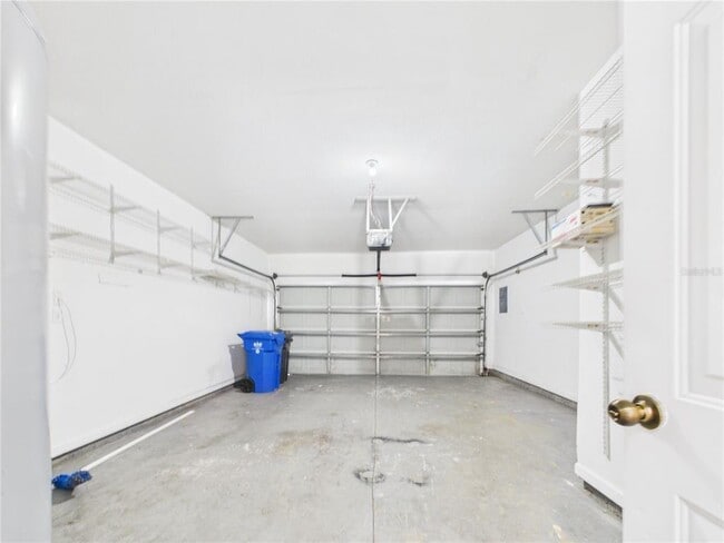 Building Photo - 16310 Fairford Palms Ct