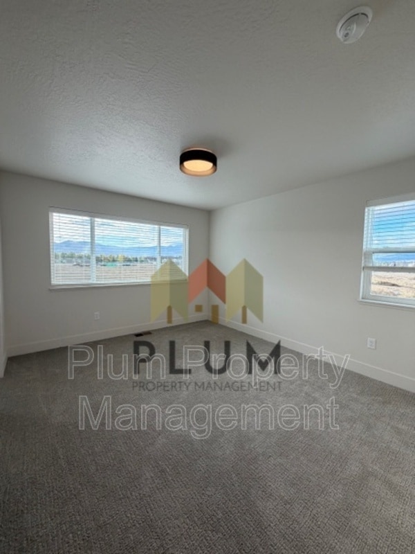 Building Photo - 2301 A Mary Jane Blvd