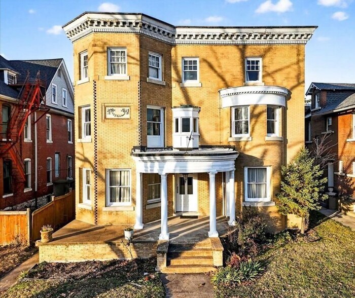 Building Photo - 5103 Waterman Blvd