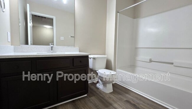 Building Photo - 310 Virens Dr