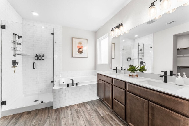 Building Photo - 8512 Bestride Bend