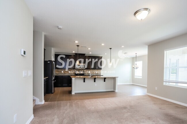 Building Photo - 18840 Deer Tracks Loop