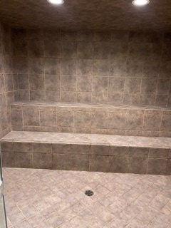 Building Photo - 008