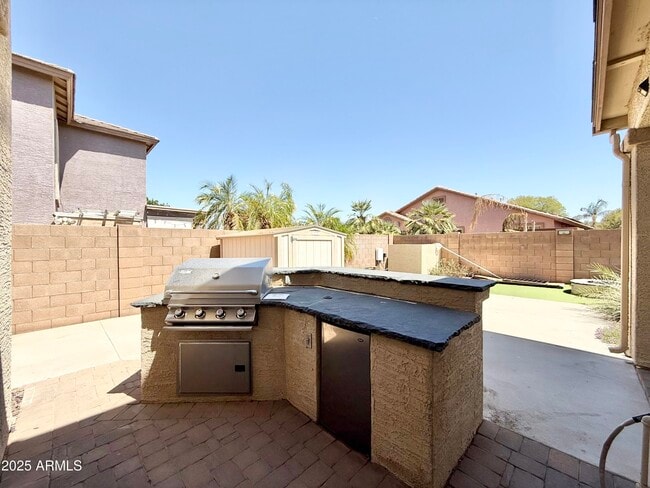 Building Photo - 14509 W Jenan Dr