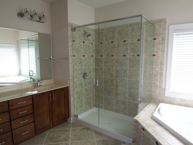 Building Photo - Immaculate 4/3 Home in Cureton! COMING SOON!