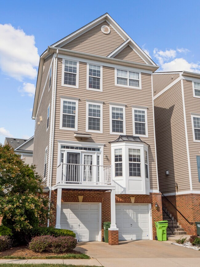 Building Photo - 2498 Curie Ct