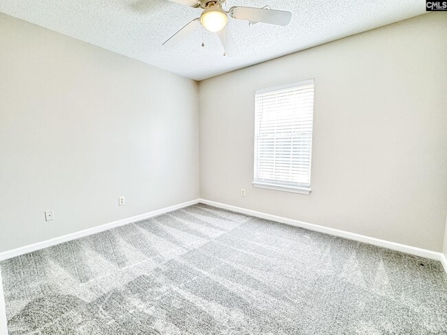 Building Photo - 44 St Albans Rd