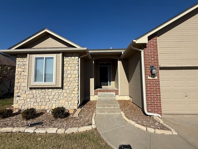 Building Photo - 11420 E Pine Meadow Ct