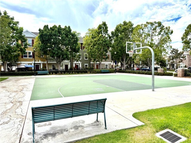 Building Photo - 15205 Calverton Way